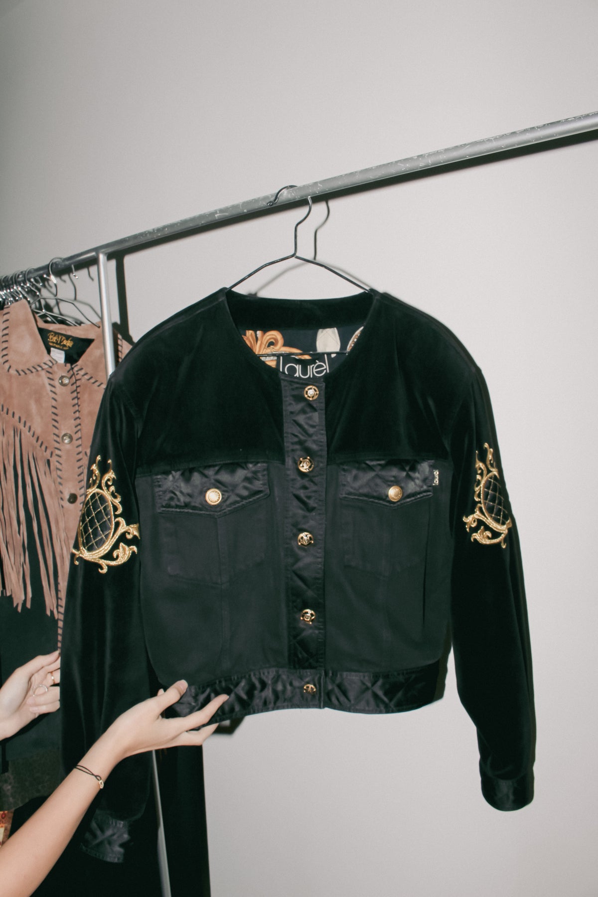 Vintage Laurel Jacket